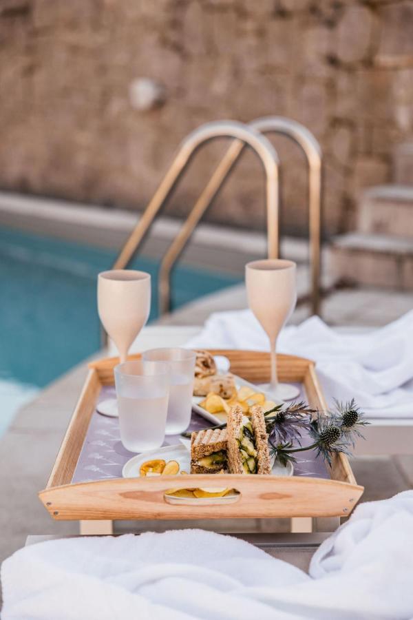 Cardo Boutique&Wine Resort Malchina Eksteriør billede