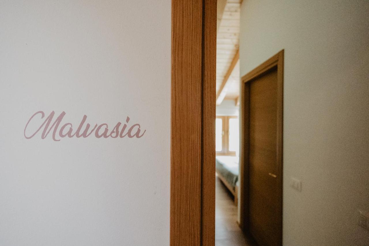Cardo Boutique&Wine Resort Malchina Eksteriør billede